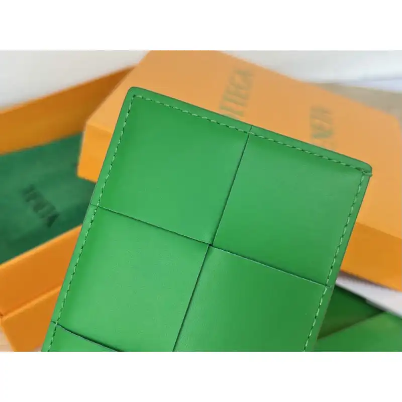 b0tt*ga Ven*ta bag 2209sf0014