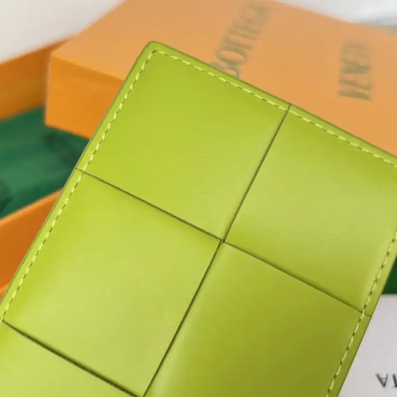 b0tt*ga Ven*ta bag 2209sf0017