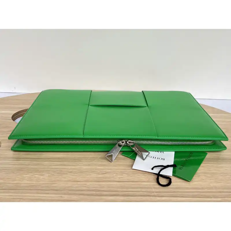 b0tt*ga Ven*ta bag 2209sf0027