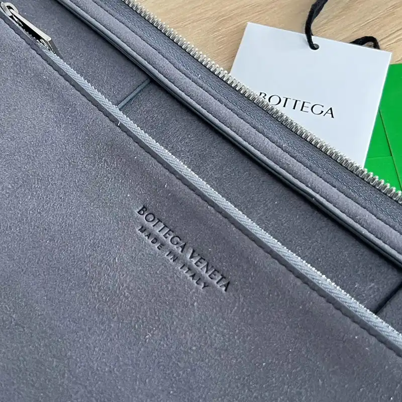 b0tt*ga Ven*ta bag 2209sf0029