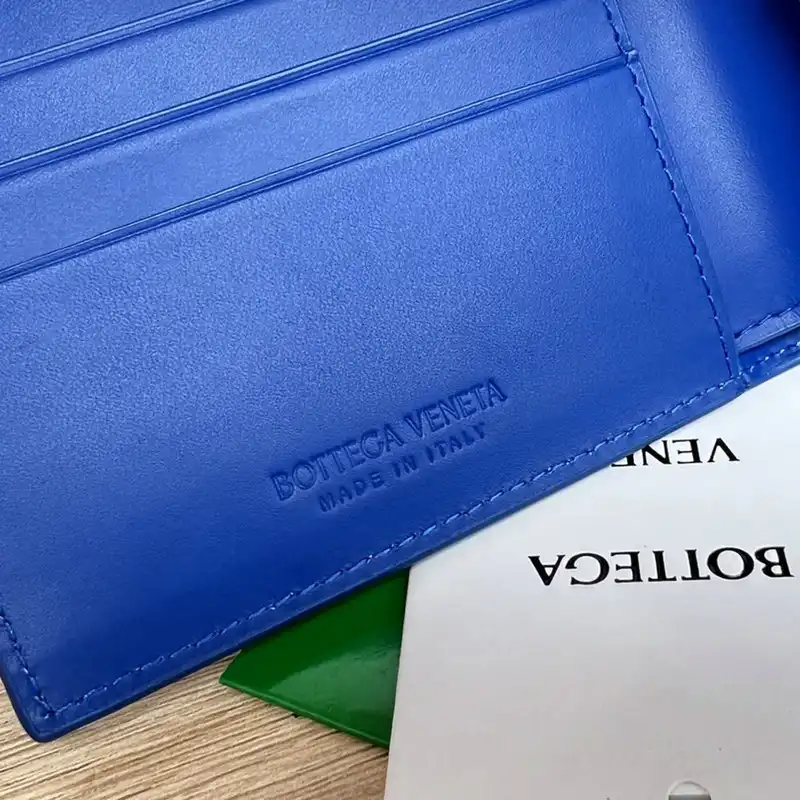 b0tt*ga Ven*ta bag 2209sf0100