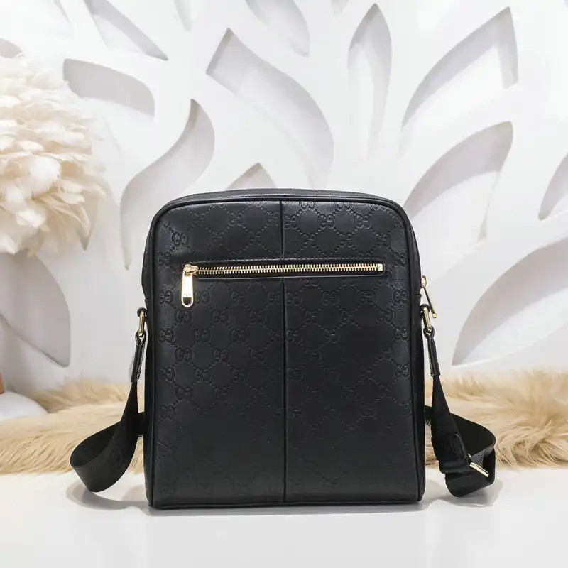 G*u*i bag 2209yz0005