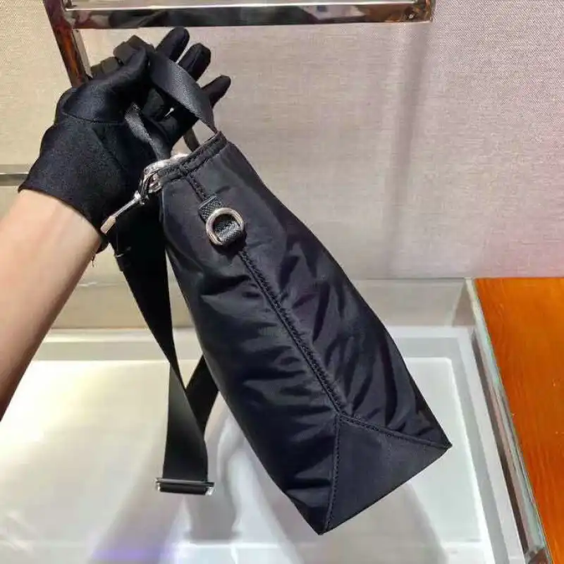 Pra*a bag 2209yz0014