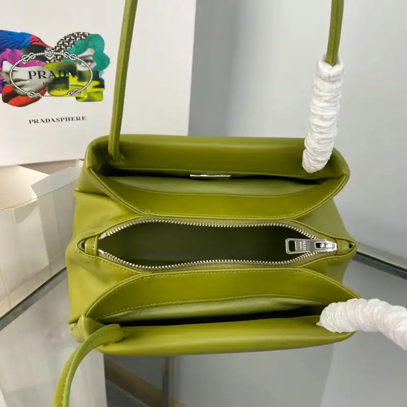 Pra*a bag 2209yz0059