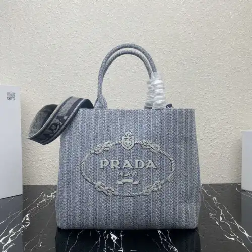 Pra*a bag 2209yz0087