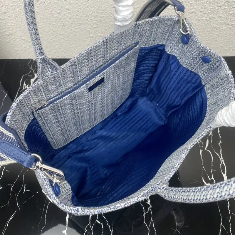 Pra*a bag 2209yz0087