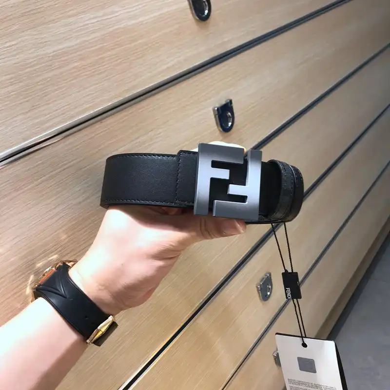 F**di belts 2210xf0004