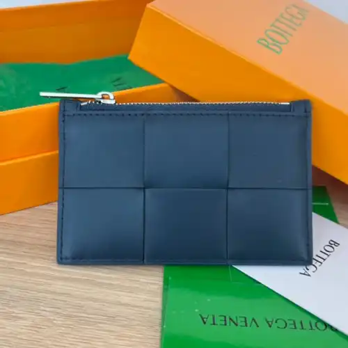 b0tt*ga Ven*ta bag 2211sf0042