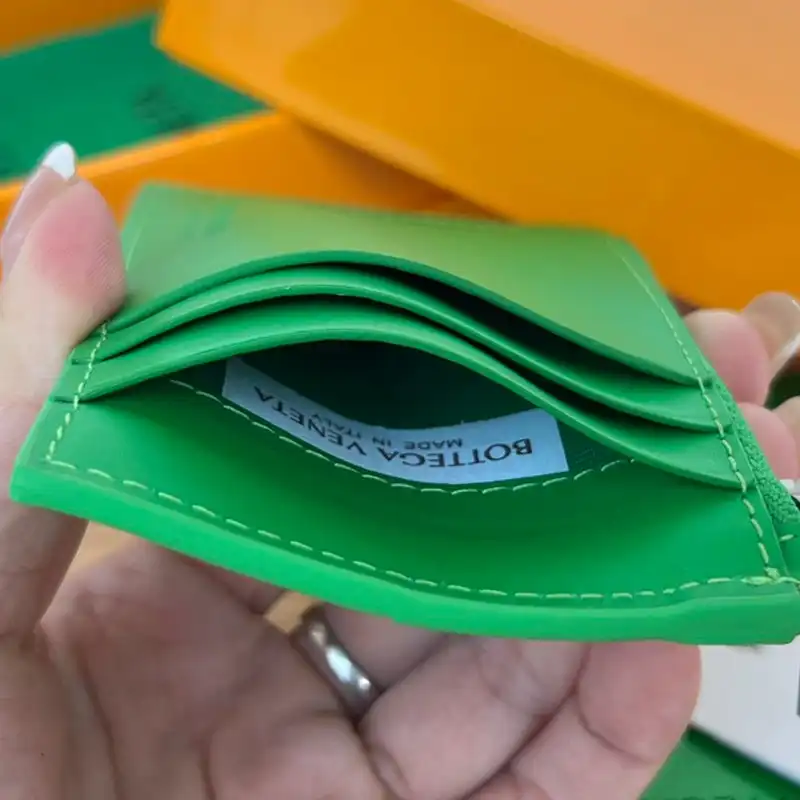 b0tt*ga Ven*ta bag 2211sf0043