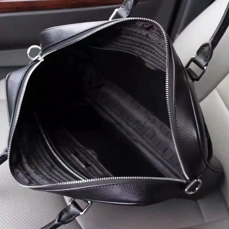 Pra*a bag 2212yz0017