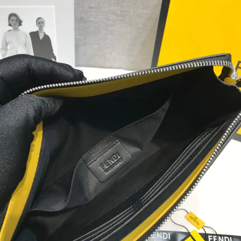 F**di bag 2212yz0026