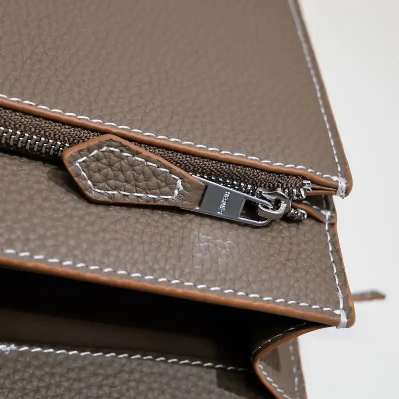 H**me5 bag 2212yz0036