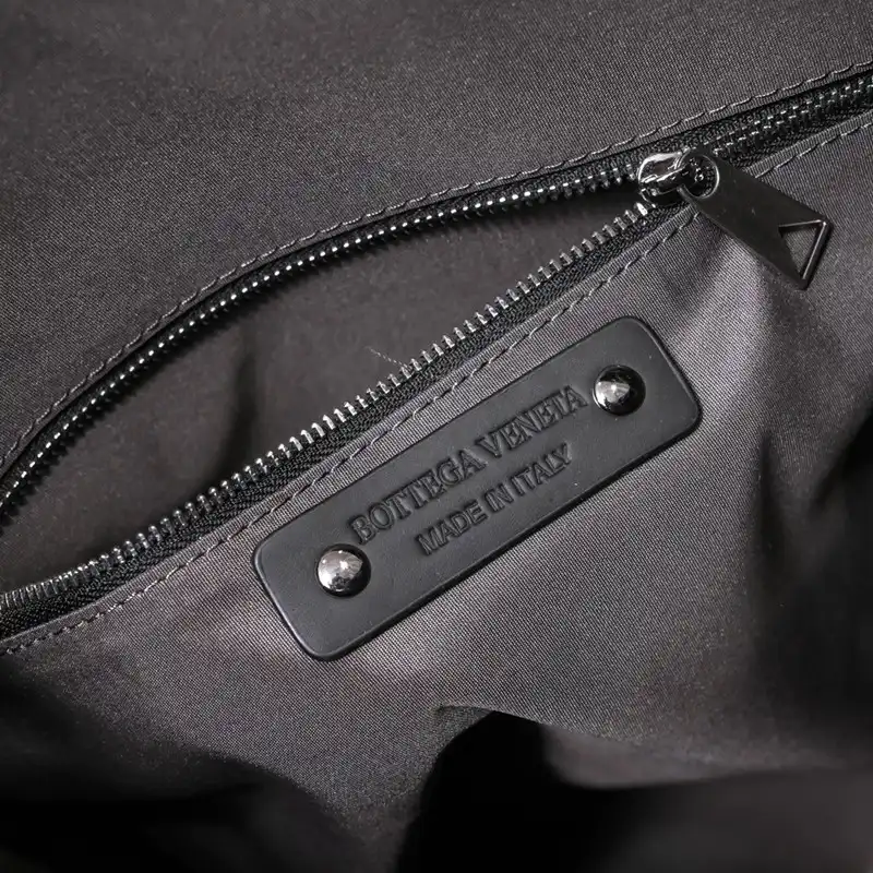 b0tt*ga Ven*ta bag 2212yz0046