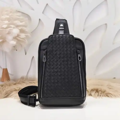 b0tt*ga Ven*ta bag 2212yz0052