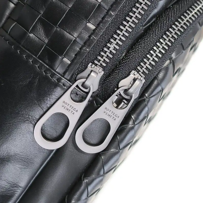 b0tt*ga Ven*ta bag 2212yz0053