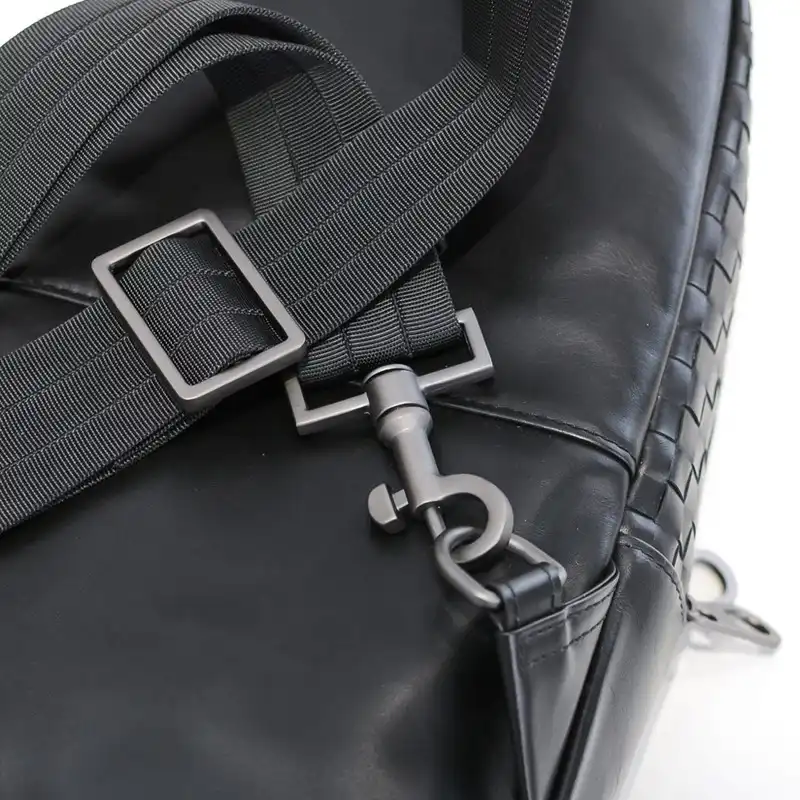 b0tt*ga Ven*ta bag 2212yz0053