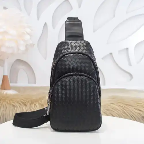 b0tt*ga Ven*ta bag 2212yz0053