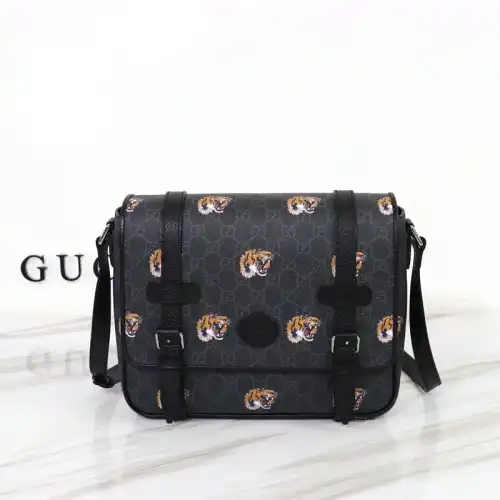 G*u*i bag 2301dj0005