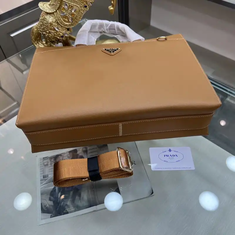 Pra*a bag 2301yz0038