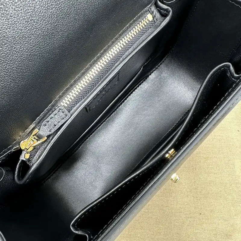 G*u*i bag 2304ya0110