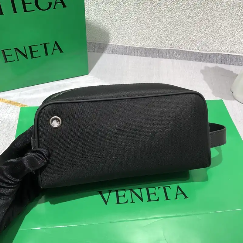 b0tt*ga Ven*ta bag 2306yz0011