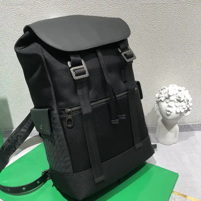 b0tt*ga Ven*ta bag 2306yz0033