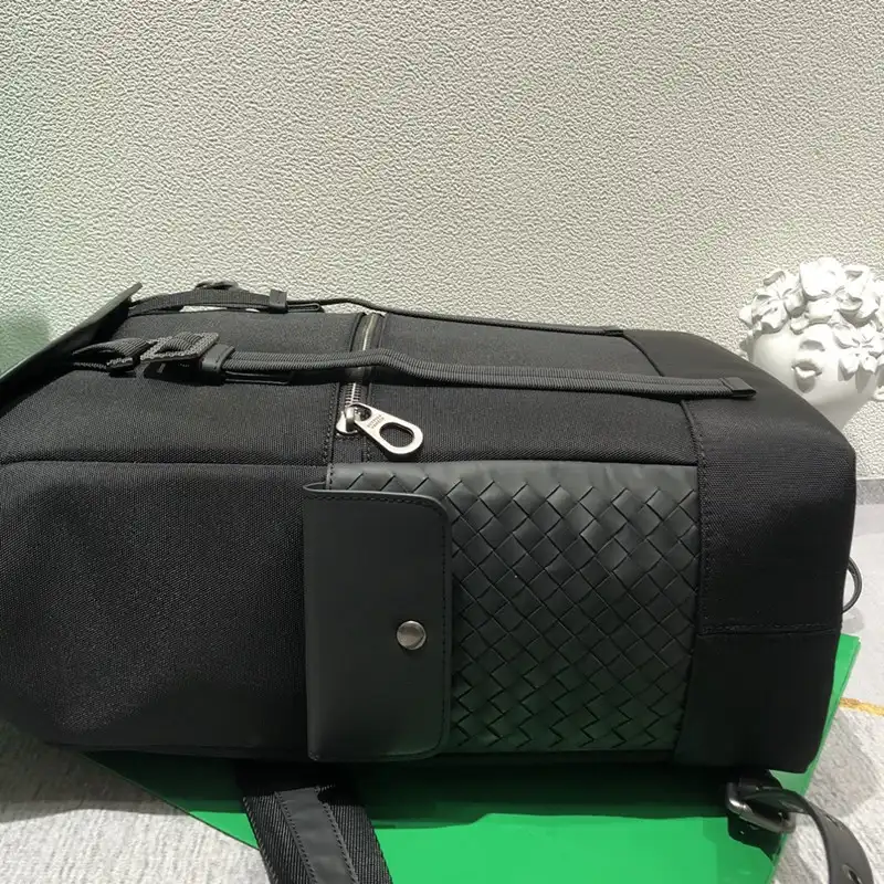 b0tt*ga Ven*ta bag 2306yz0033