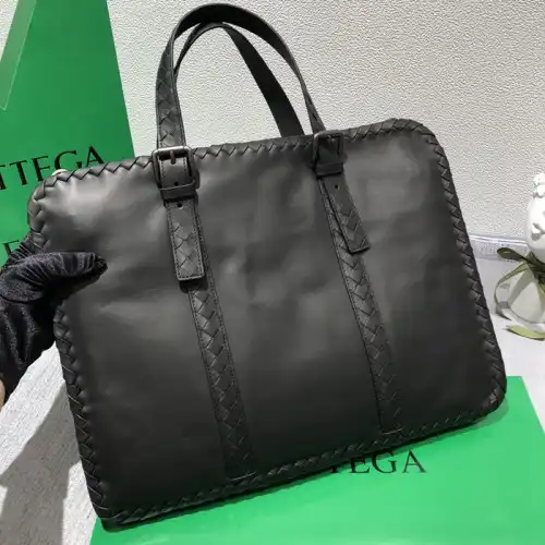 b0tt*ga Ven*ta bag 2306yz0038