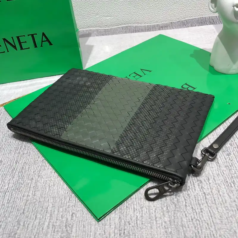 b0tt*ga Ven*ta bag 2306yz0042