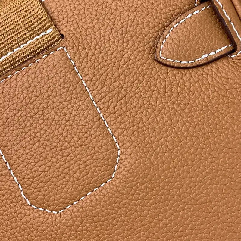 H**me5 bag 2309ya0122