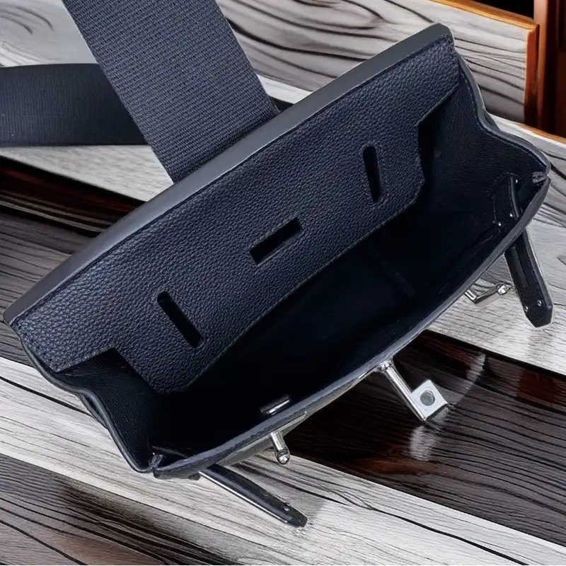 H**me5 bag 2309ya0123