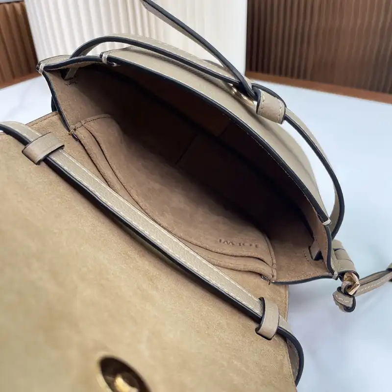 L0ew* bag 2309ya0138