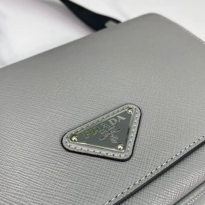 Pra*a bags 2311ya0029