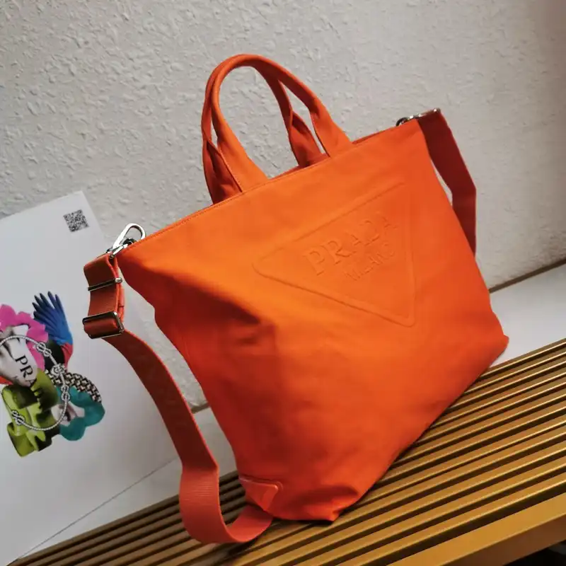 Pra*a bags 2312ya0035