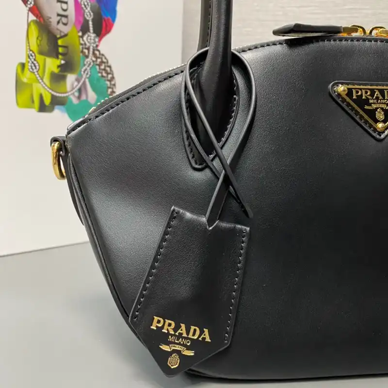 Pra*a bags 2401ya0003