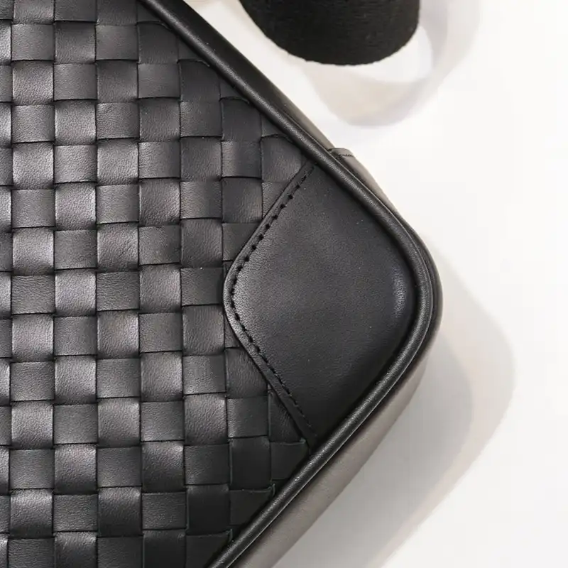 b0tt*ga Ven*ta bags 2401ya0005