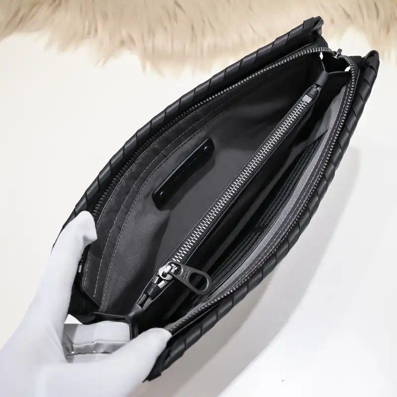 b0tt*ga Ven*ta bags 2401ya0012