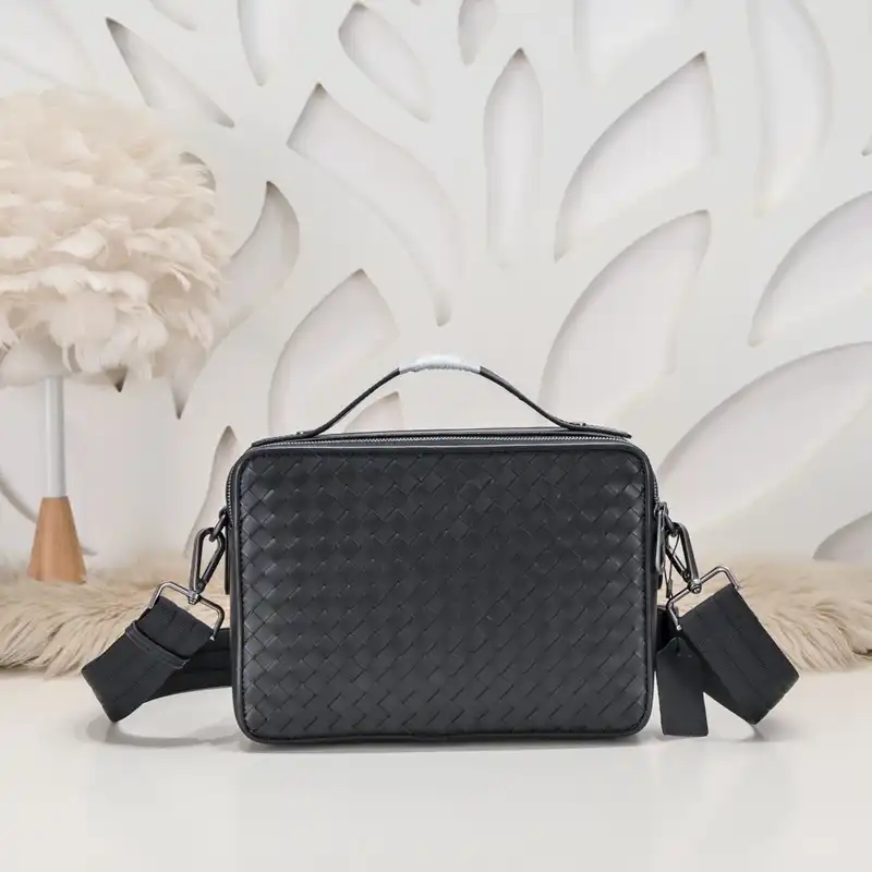 b0tt*ga Ven*ta bags 2401ya0106