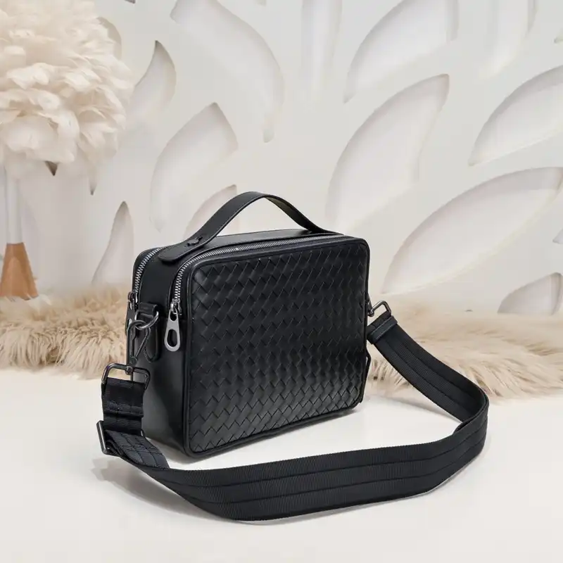 b0tt*ga Ven*ta bags 2401ya0107