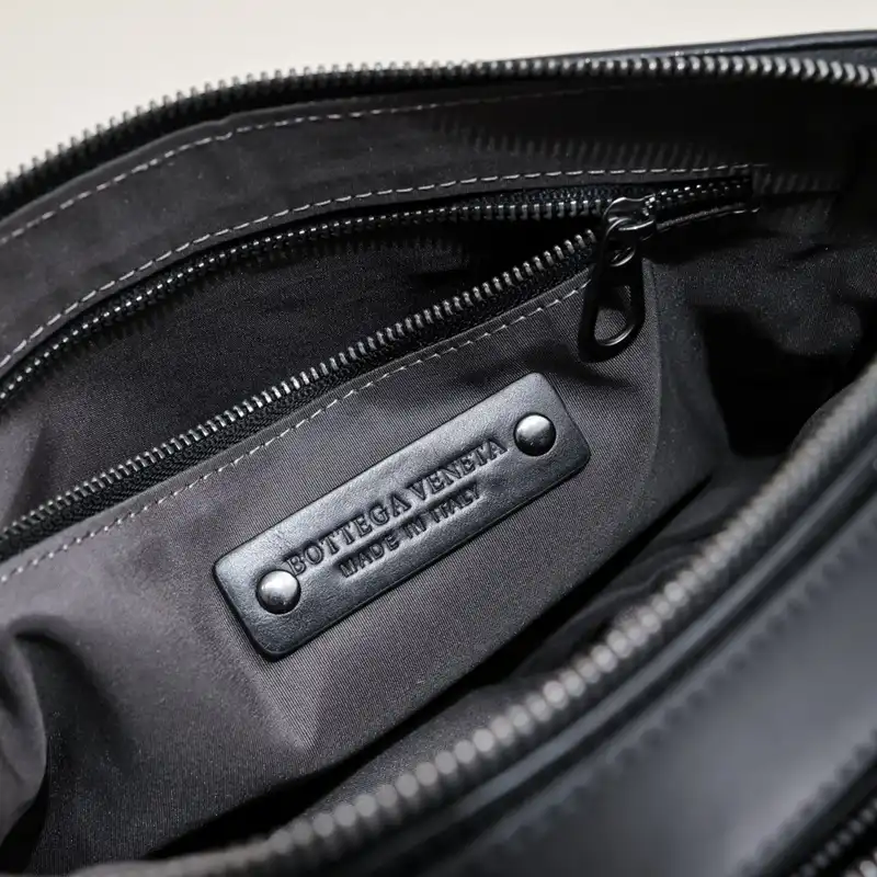 b0tt*ga Ven*ta bags 2401ya0107