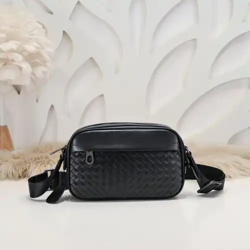 b0tt*ga Ven*ta bags 2401ya0109