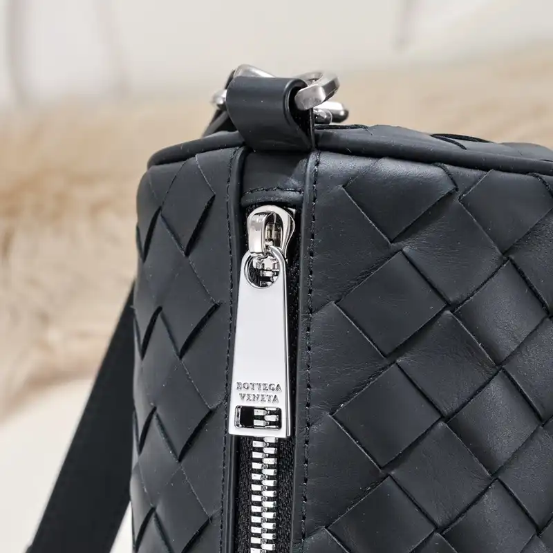 b0tt*ga Ven*ta bags 2401ya0111