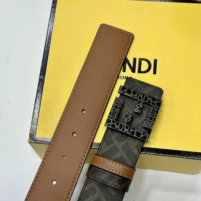 F**di belts 2403xa0204