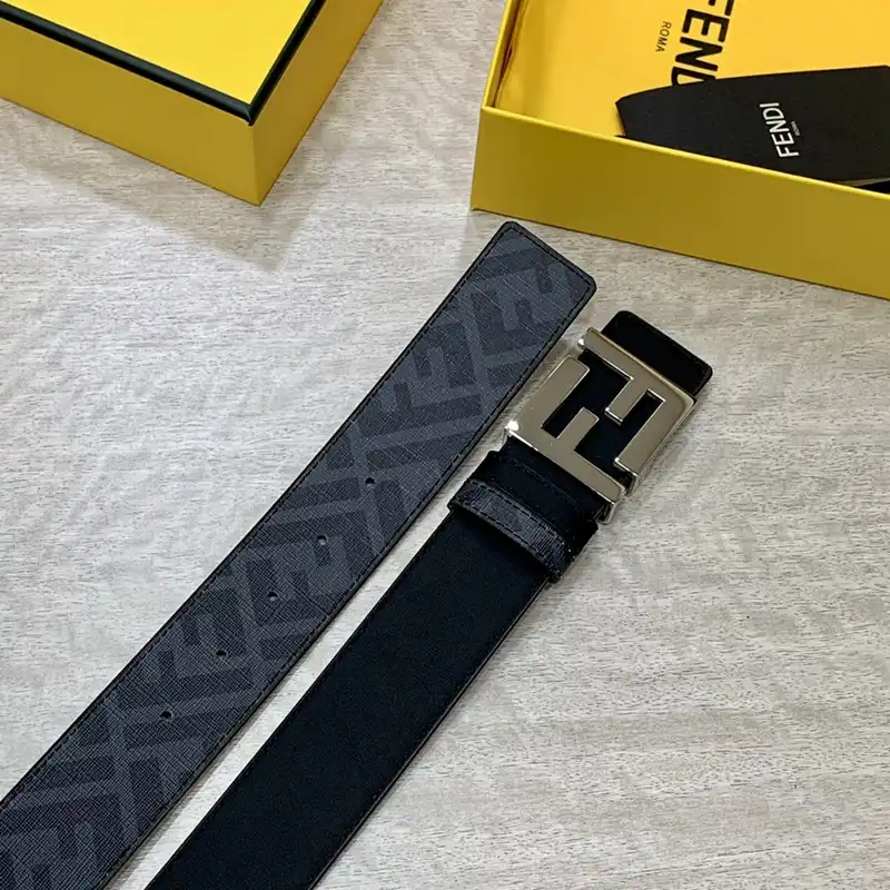 F**di belts 2403xa0253
