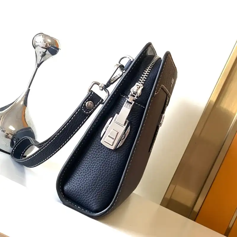 H**me5 bags 2404ya0018