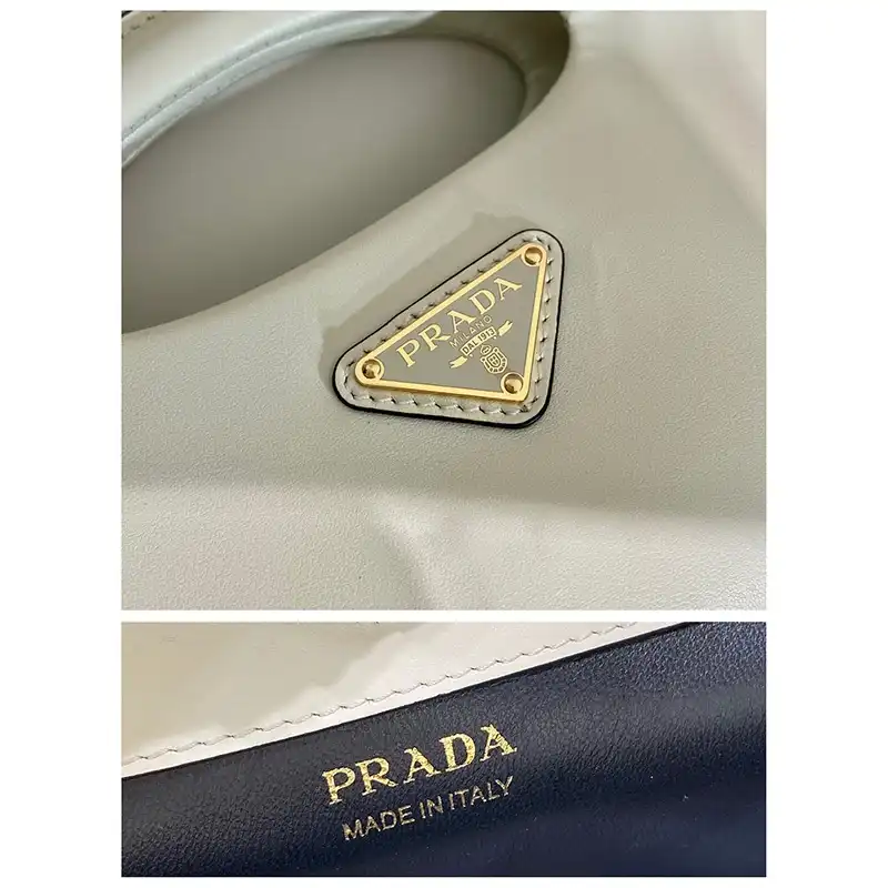 Pra*a bags 2404ya0069