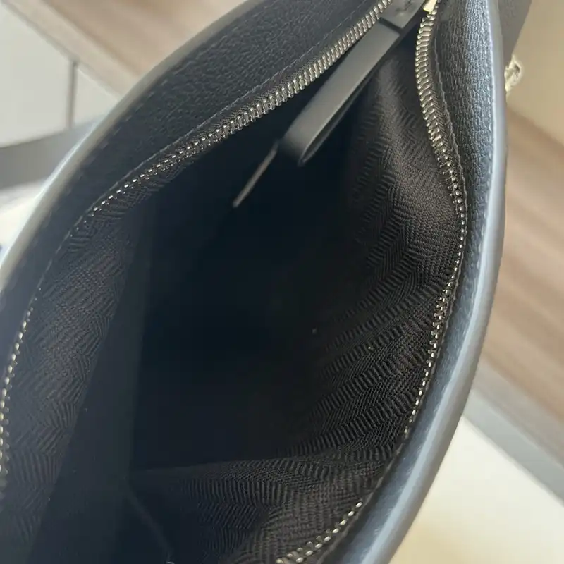 L0ew* bags 2404ya0092