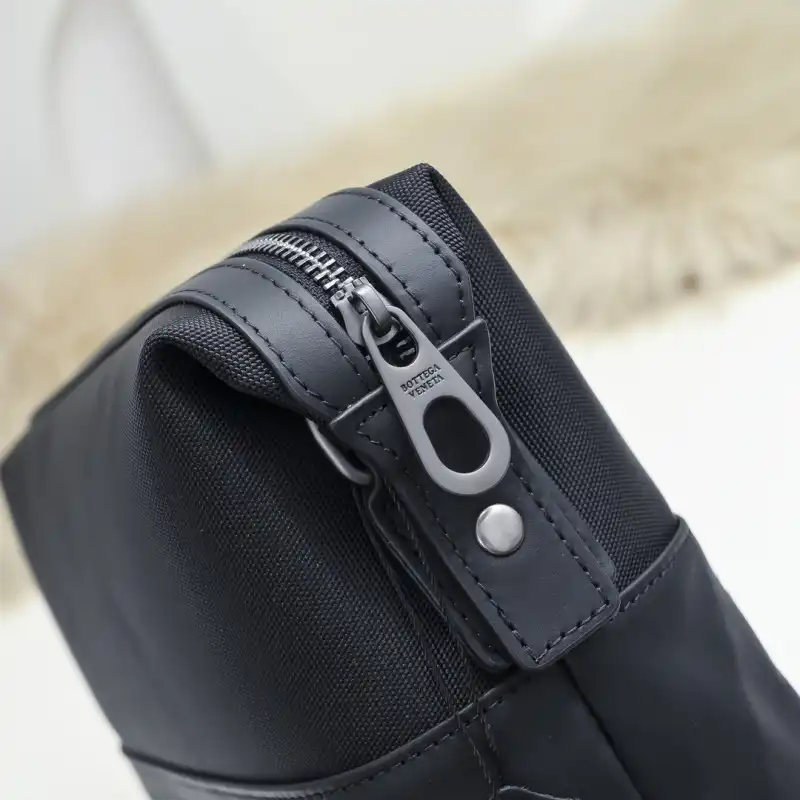 b0tt*ga Ven*ta bags 2406ya0003