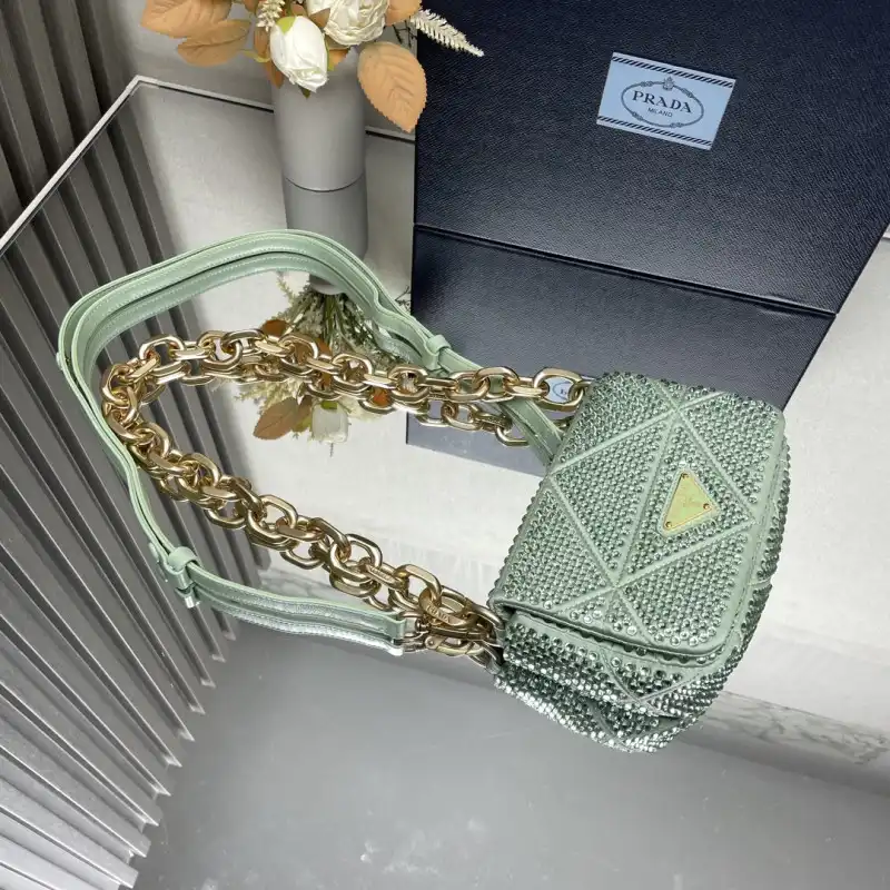 Pra*a bags 2406ya0083