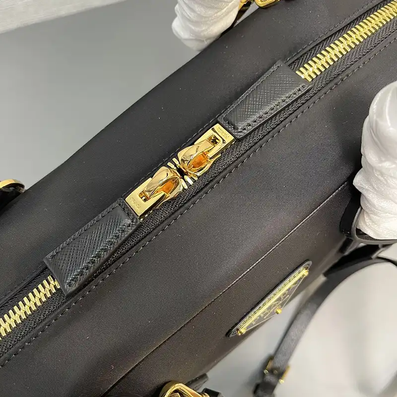 Pra*a bags 2406ya0109